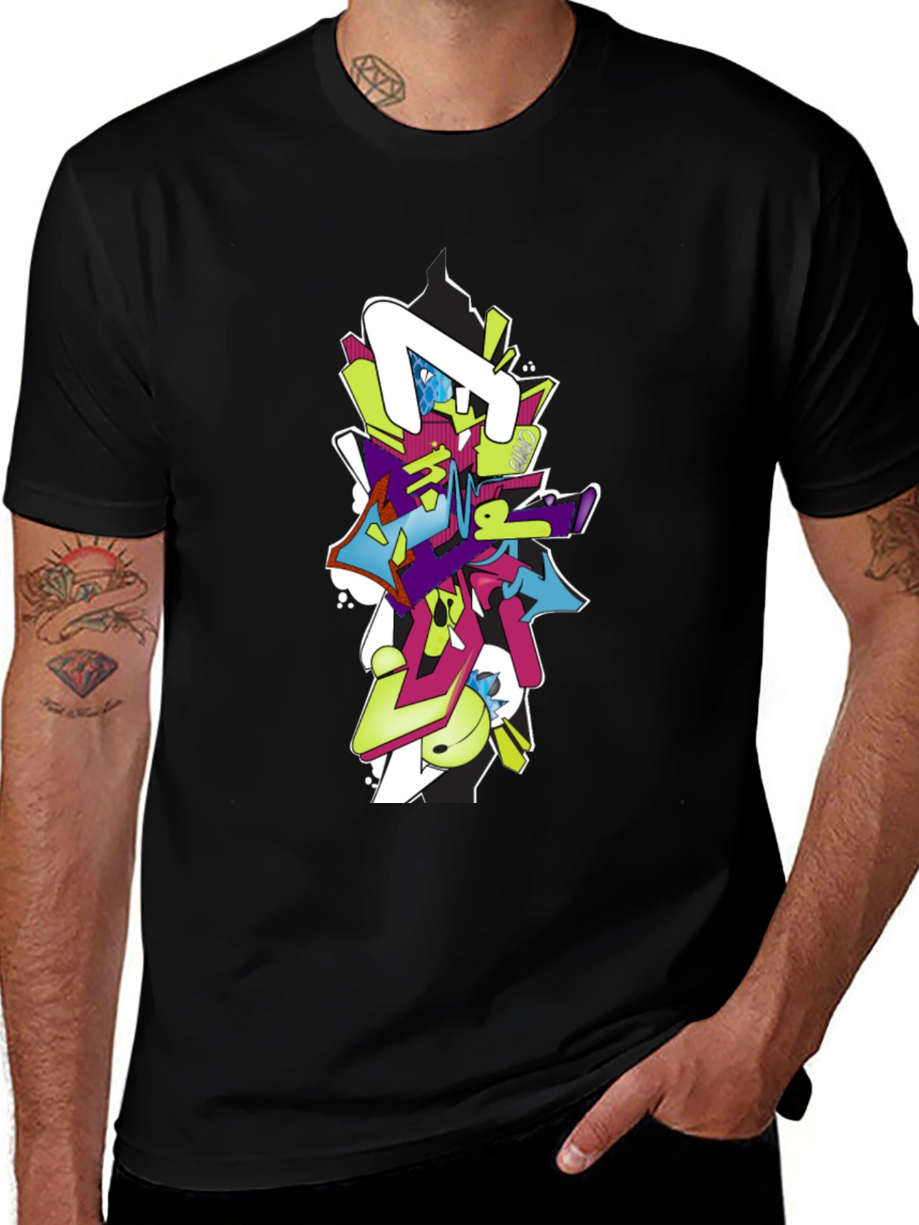 Graffiti Style Graphic Tee - Modern Streetwear