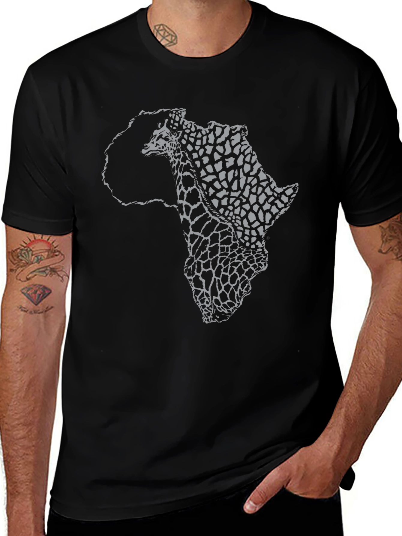 Africa Giraffe Print Black T-Shirt