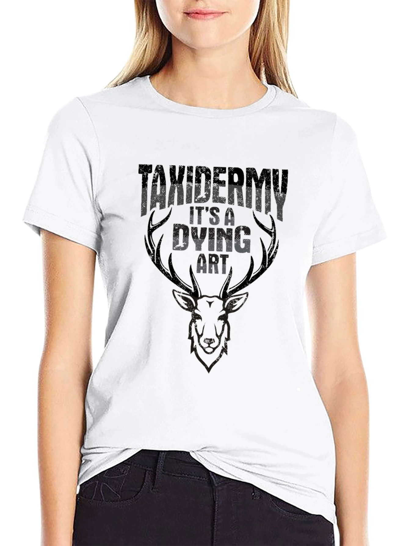 Taxidermy Its a Dying Art Graphic T-Shirt