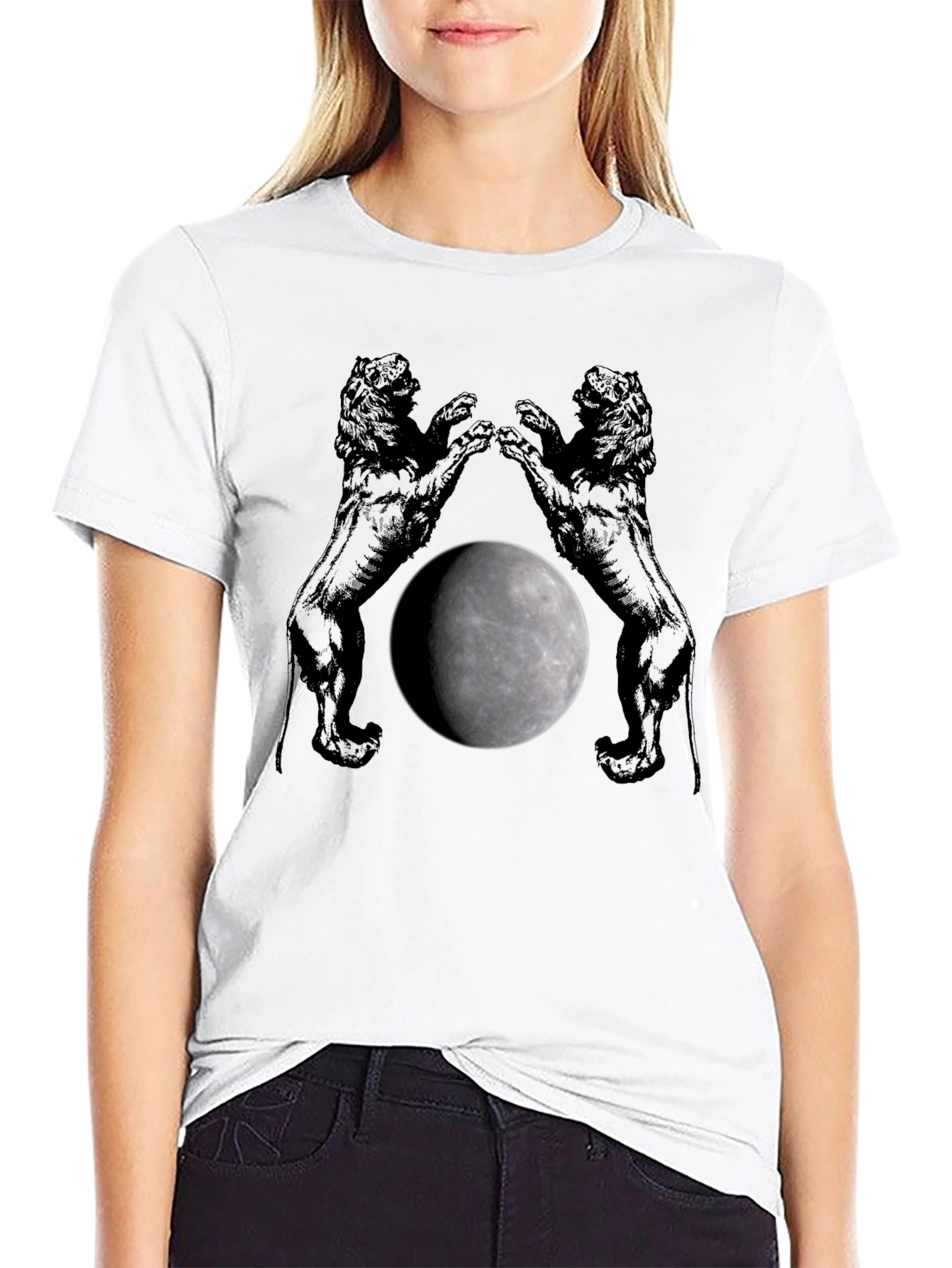 Lion Moon Graphic T-Shirt - Black