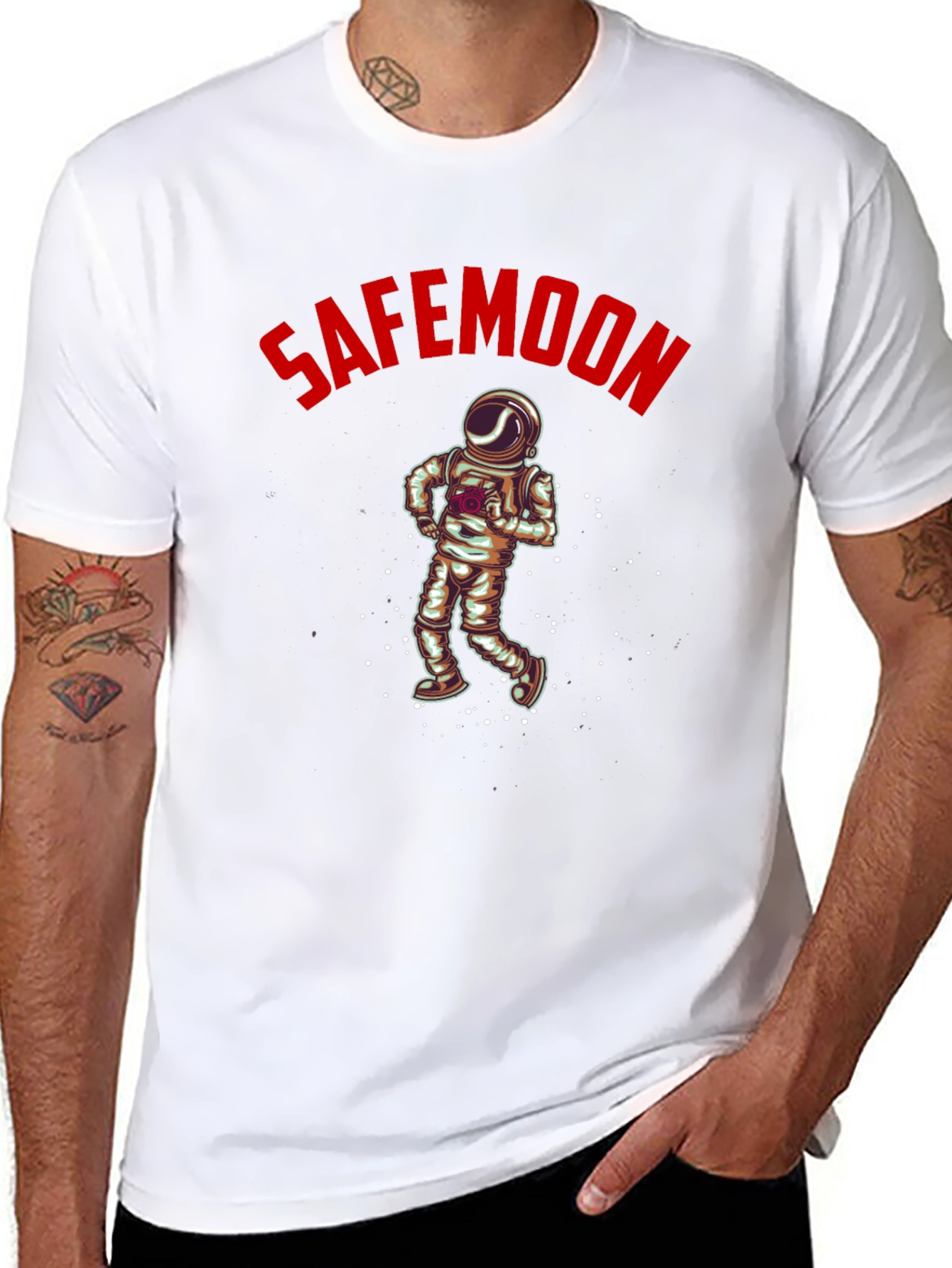 SafeMoon Astronaut Black T-Shirt