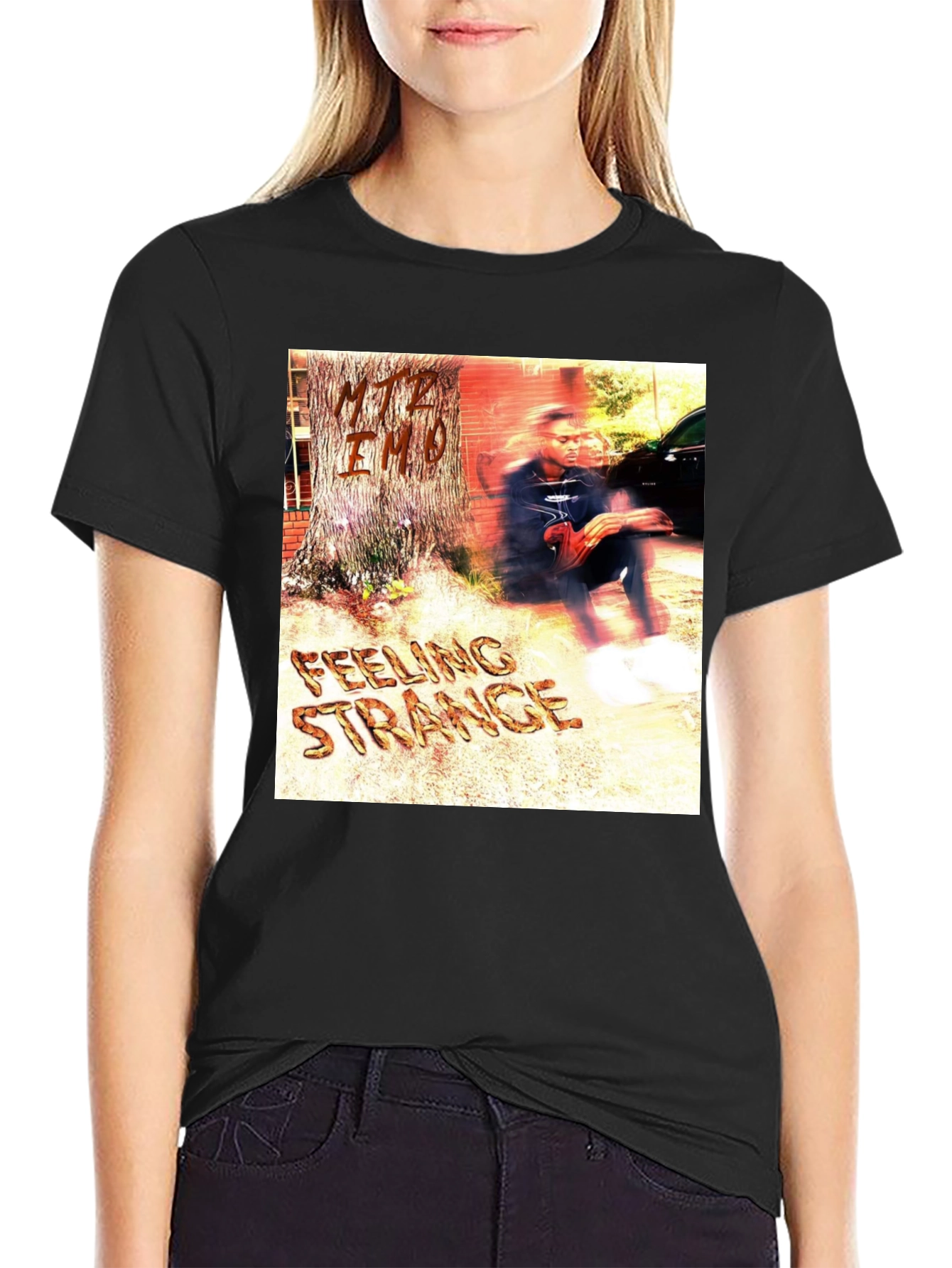 Feeling Strange Graphic T-Shirt - Trendy Unisex Tee