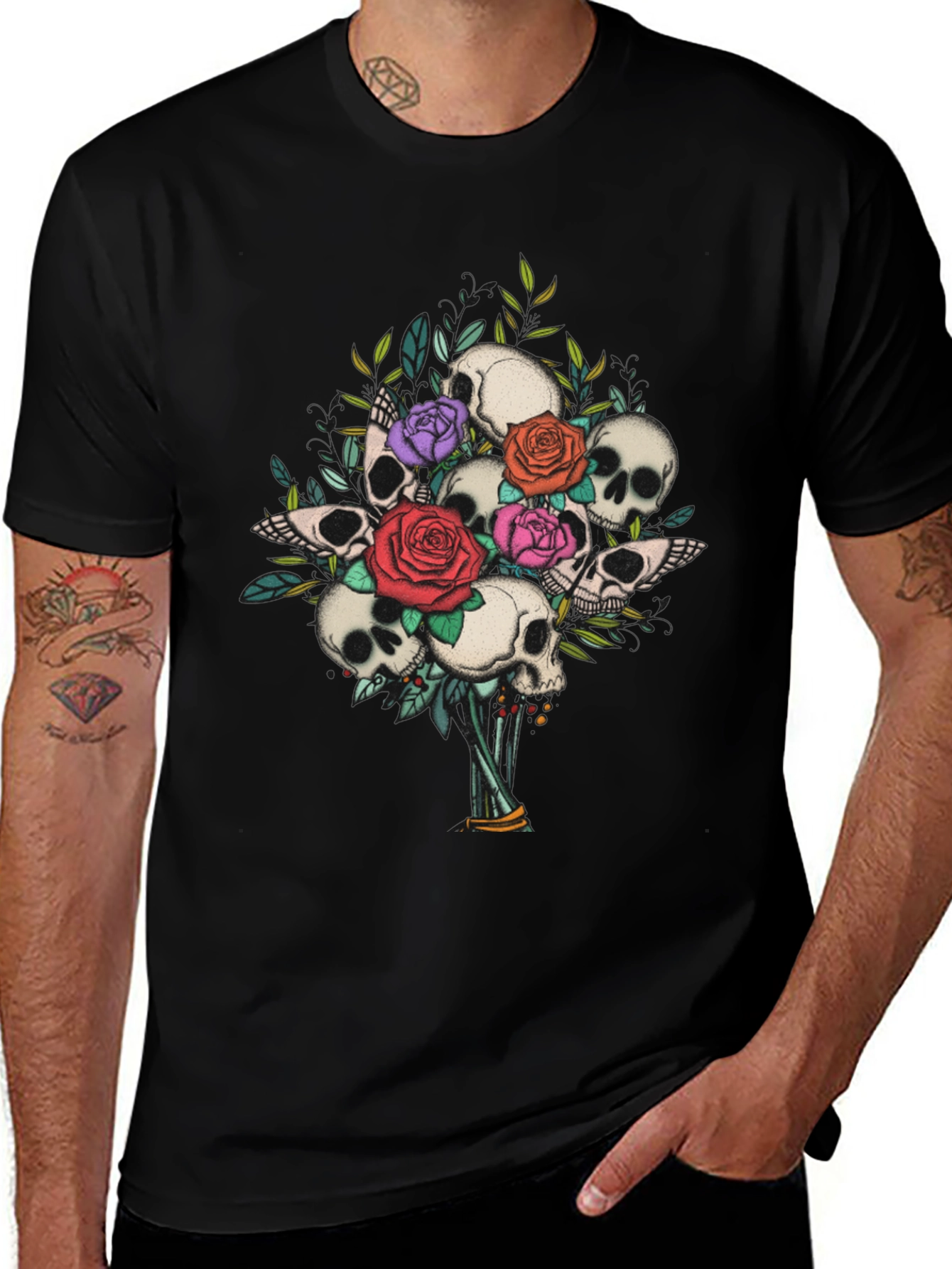 Skull & Roses Bouquet Graphic Tee - Gothic Style