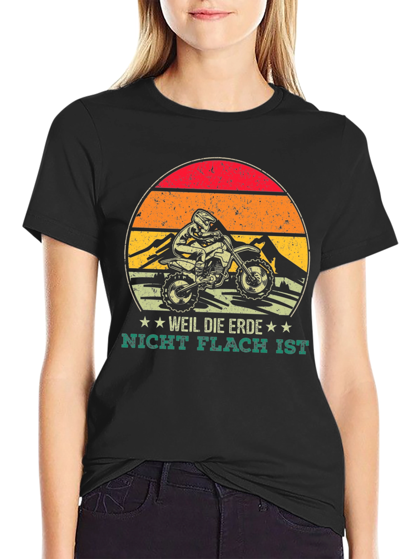 Dirt Bike Weil Die Erde Graphic Tee