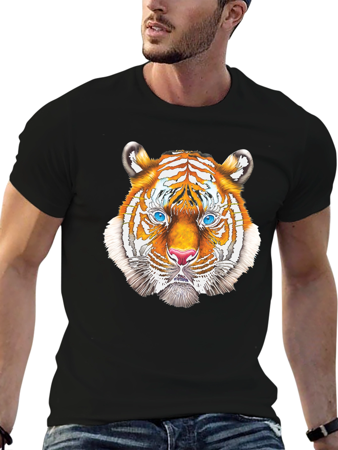 Tiger Head Graphic T-Shirt - Bold & Stylish