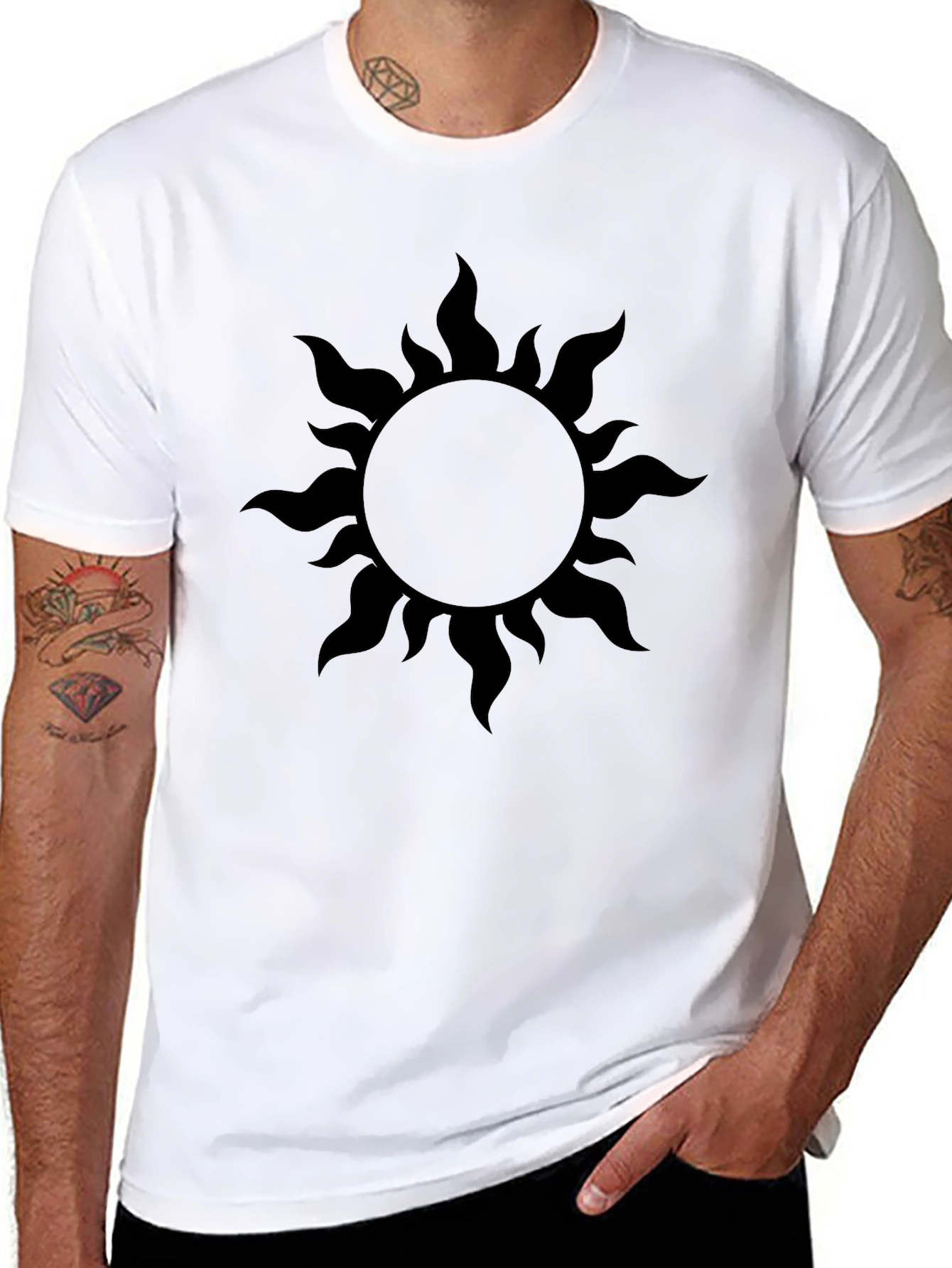 Black Sun Graphic Tee - Stylish Casual Wear