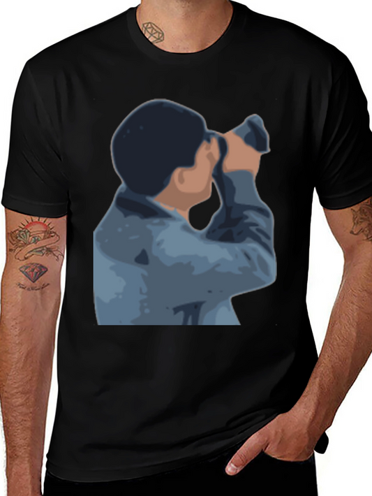 Binocular Gazer Graphic Tee - Modern Style