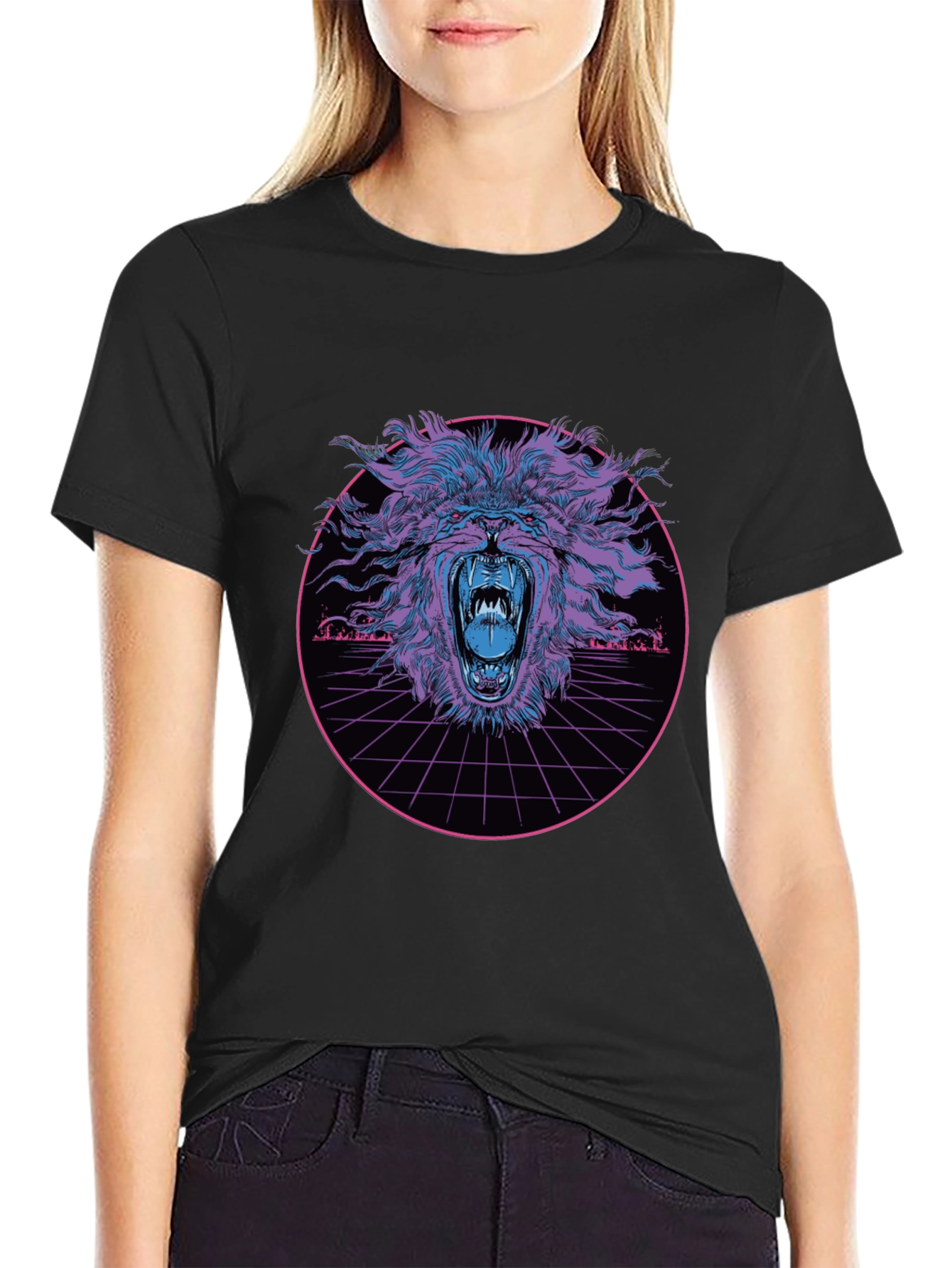 Retro Lion Graphic T-Shirt