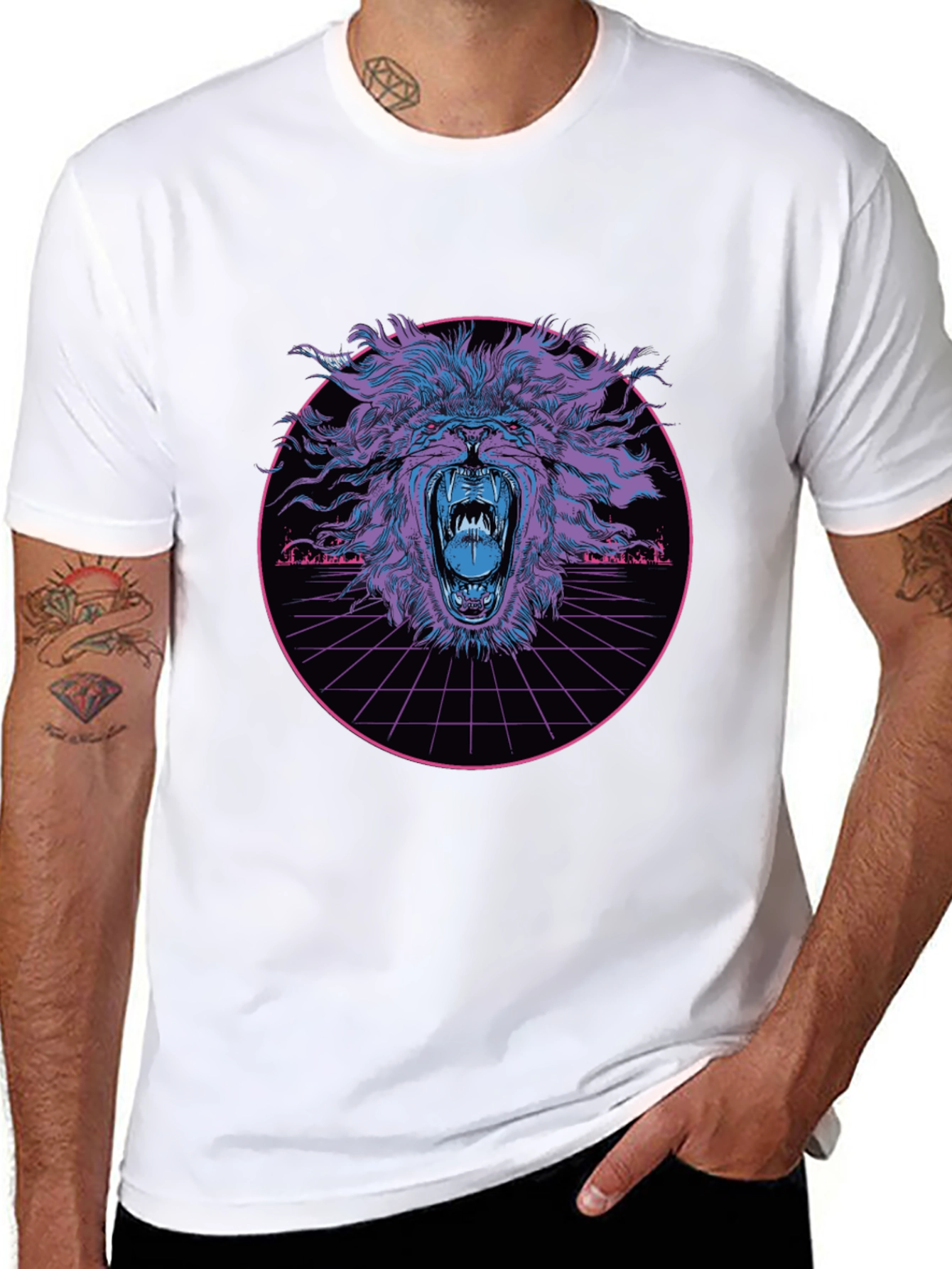Retro Lion Graphic T-Shirt