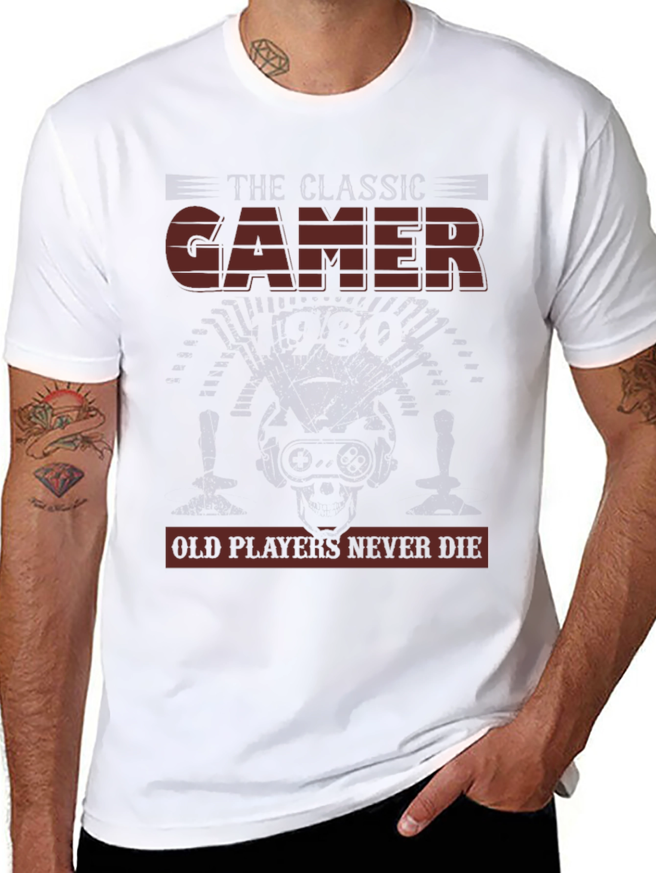 Classic Gamer Tee - Old Players Never Die T-Shirt