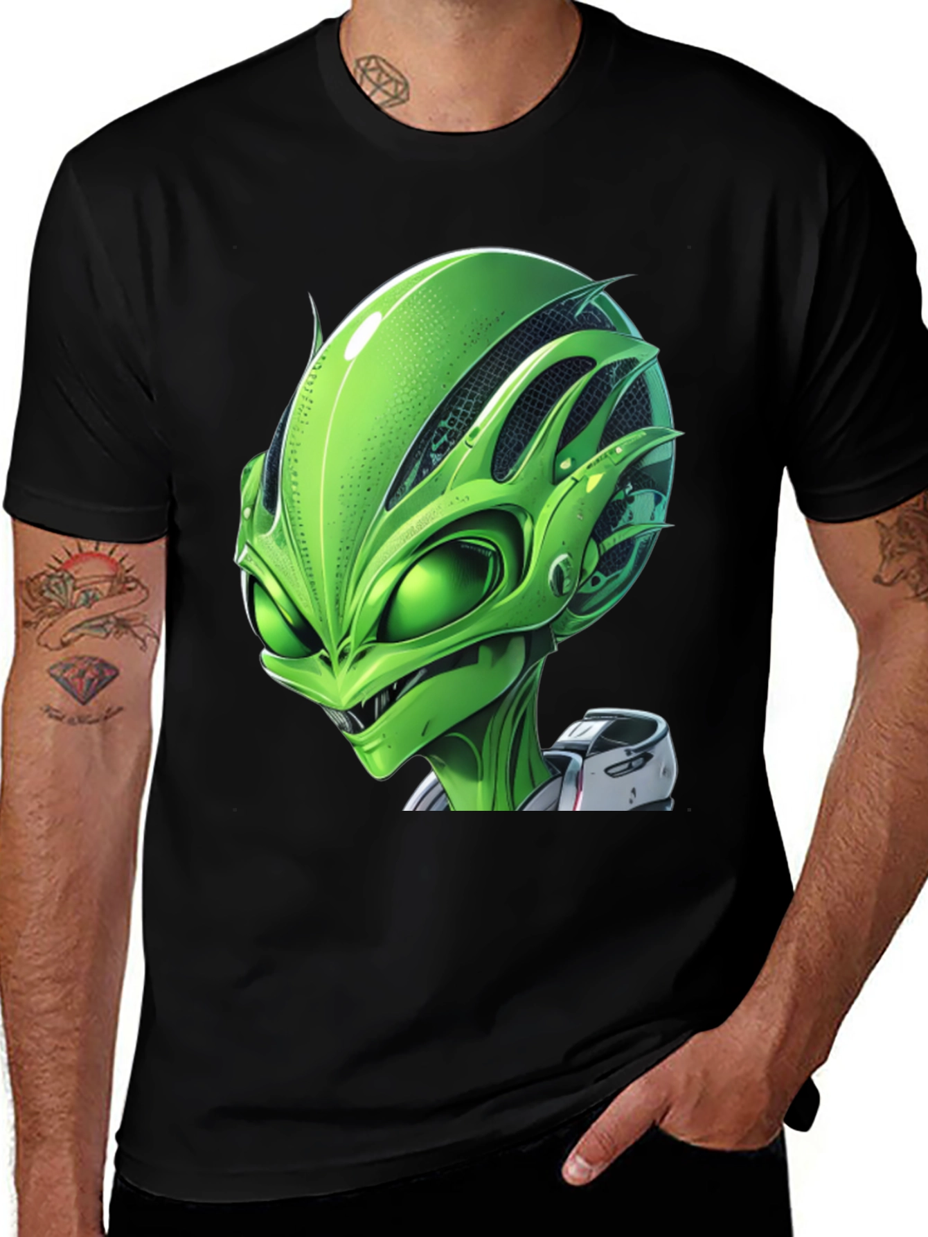 Alien Graphic Tee - Black Crew Neck