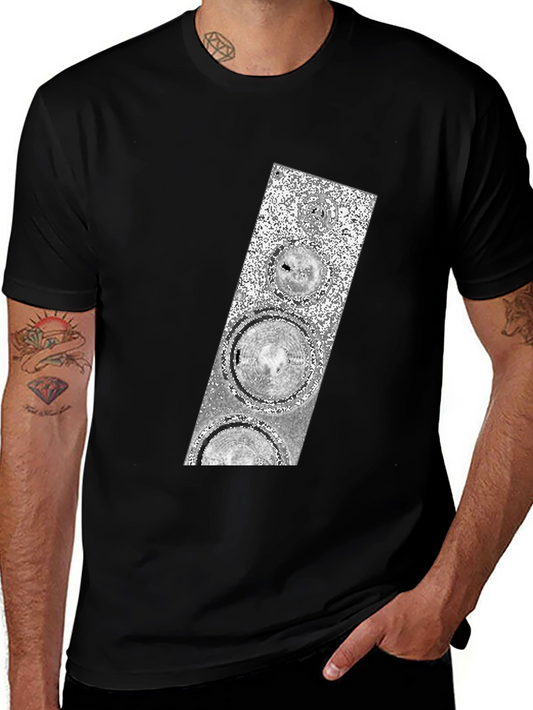 Abstract Silver Speaker Graphic Black T-Shirt