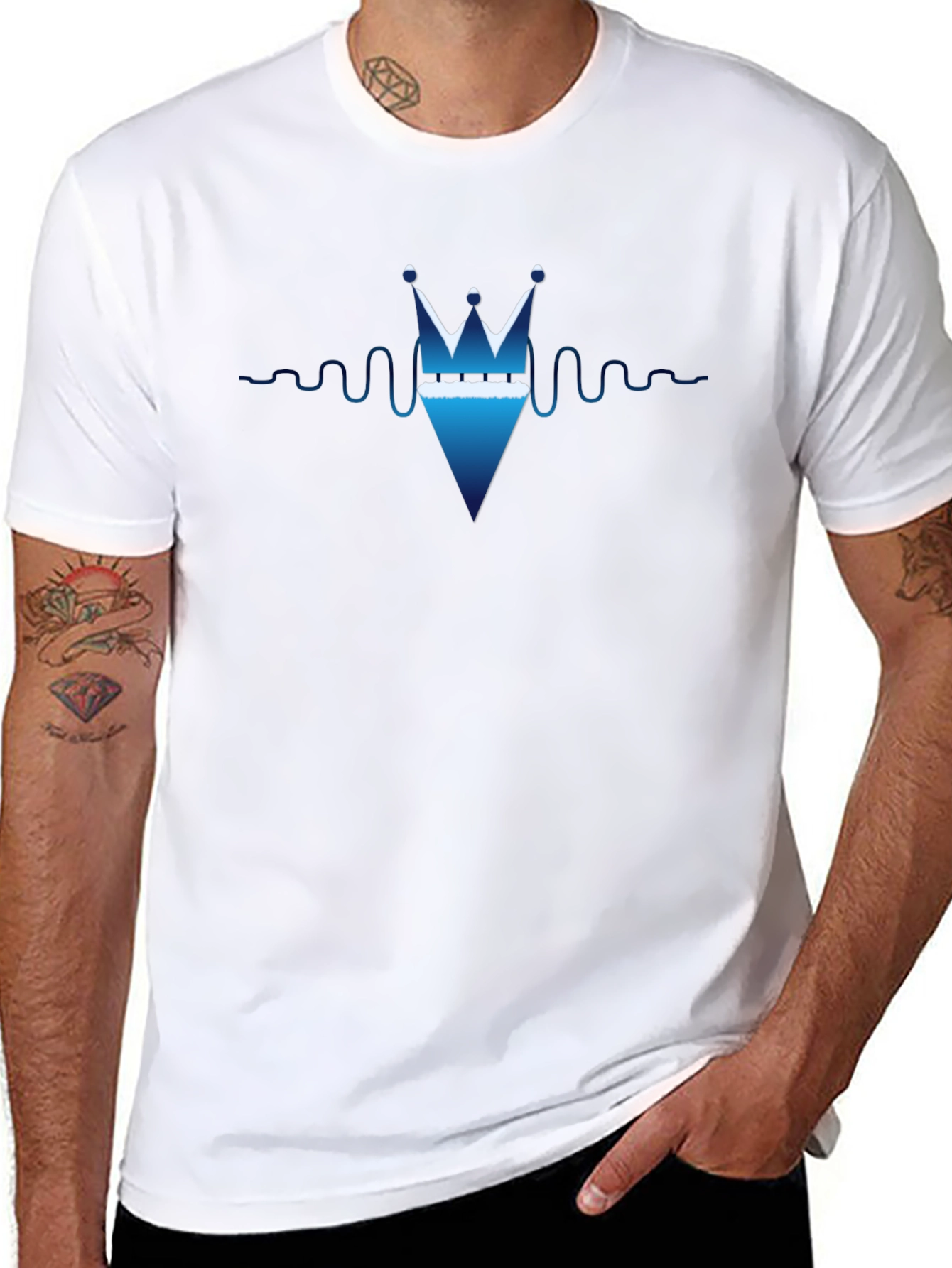 Crown Diamond Graphic T-Shirt - Stylish Black Tee