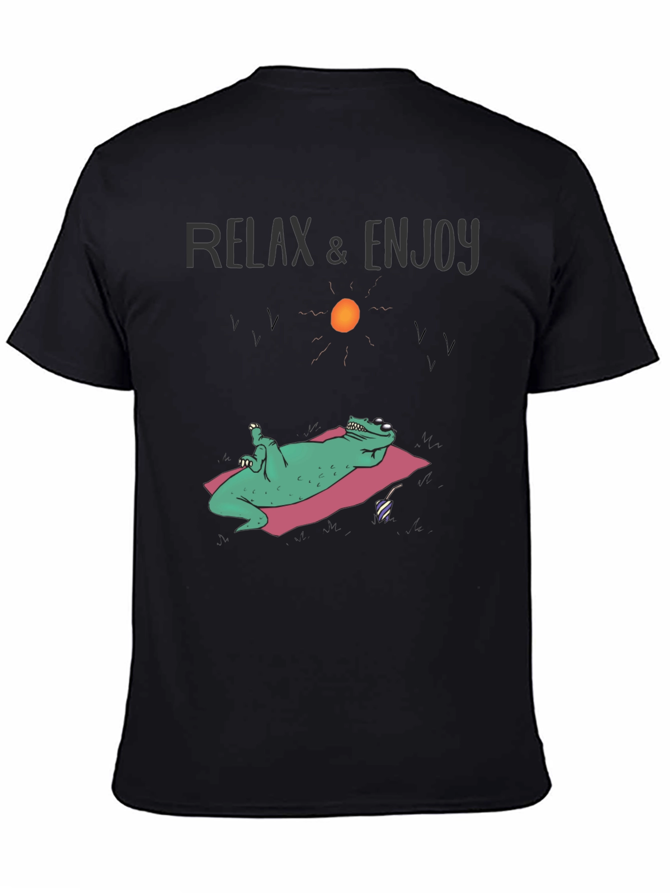 Relax & Enjoy T-Shirt - Funny Lizard Sunbathing Design