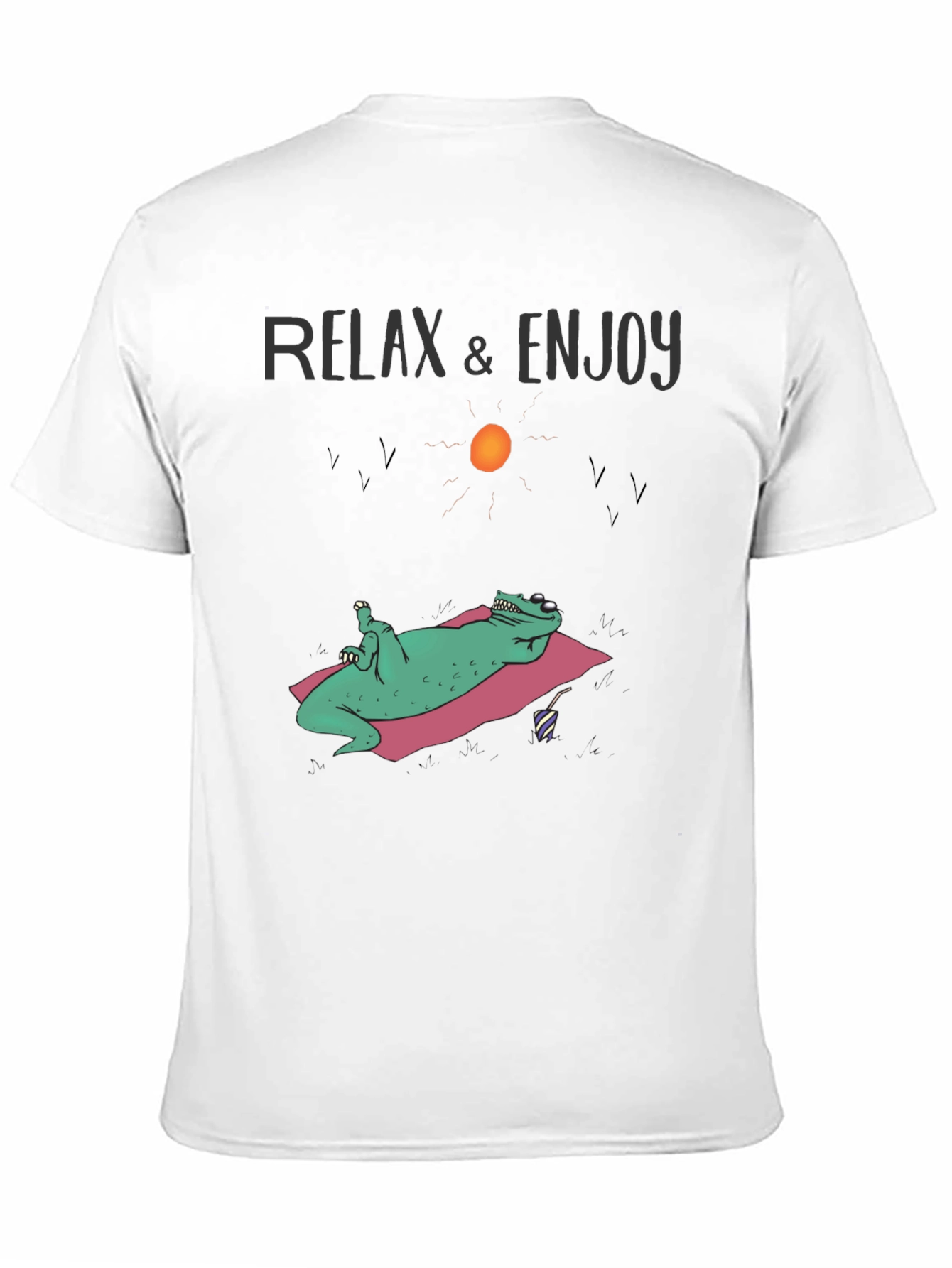Relax & Enjoy T-Shirt - Funny Lizard Sunbathing Design