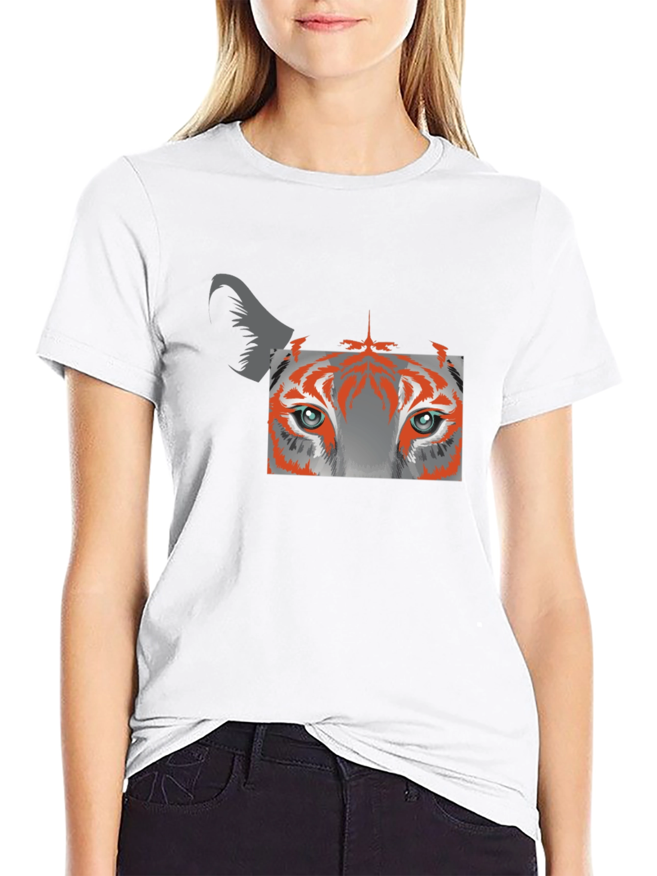 Tiger Eye Graphic Tee - Black Cotton Blend