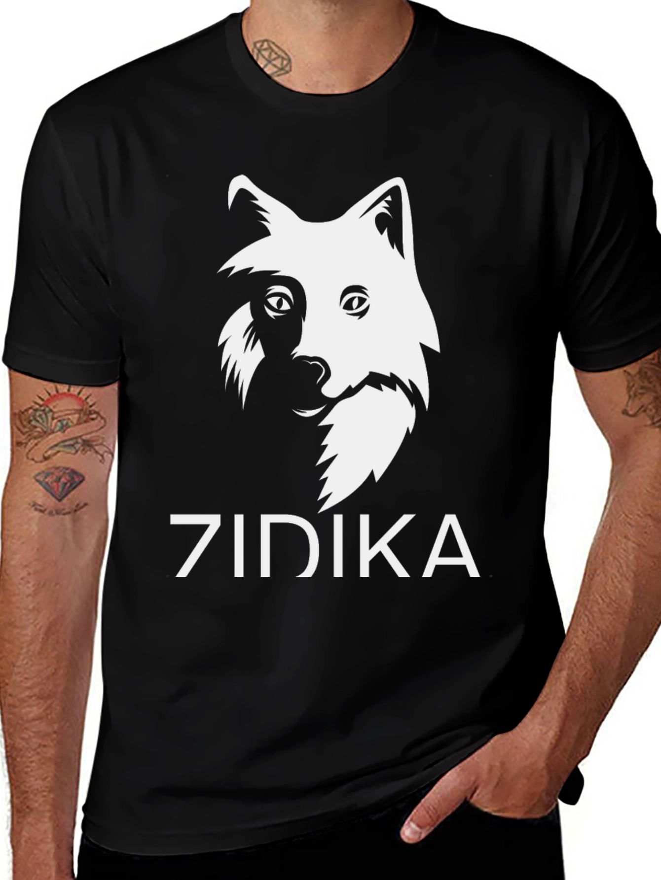 Zidika Wolf Graphic Black T-Shirt