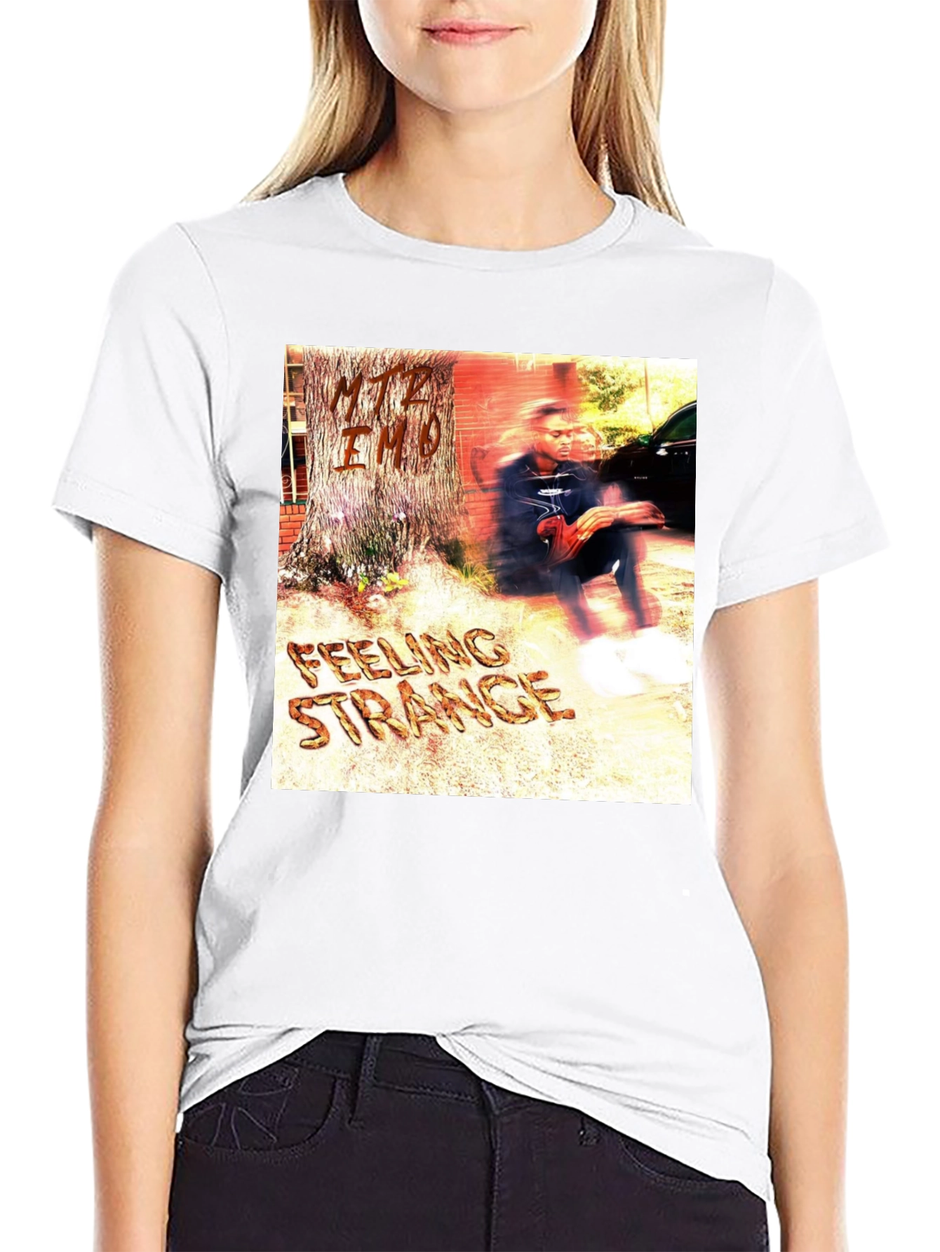 Feeling Strange Graphic T-Shirt - Trendy Unisex Tee