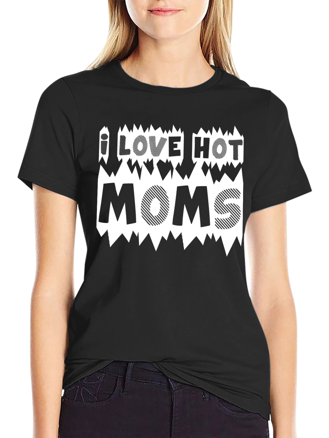 I LOVE HOT MOMS Black Graphic T-Shirt