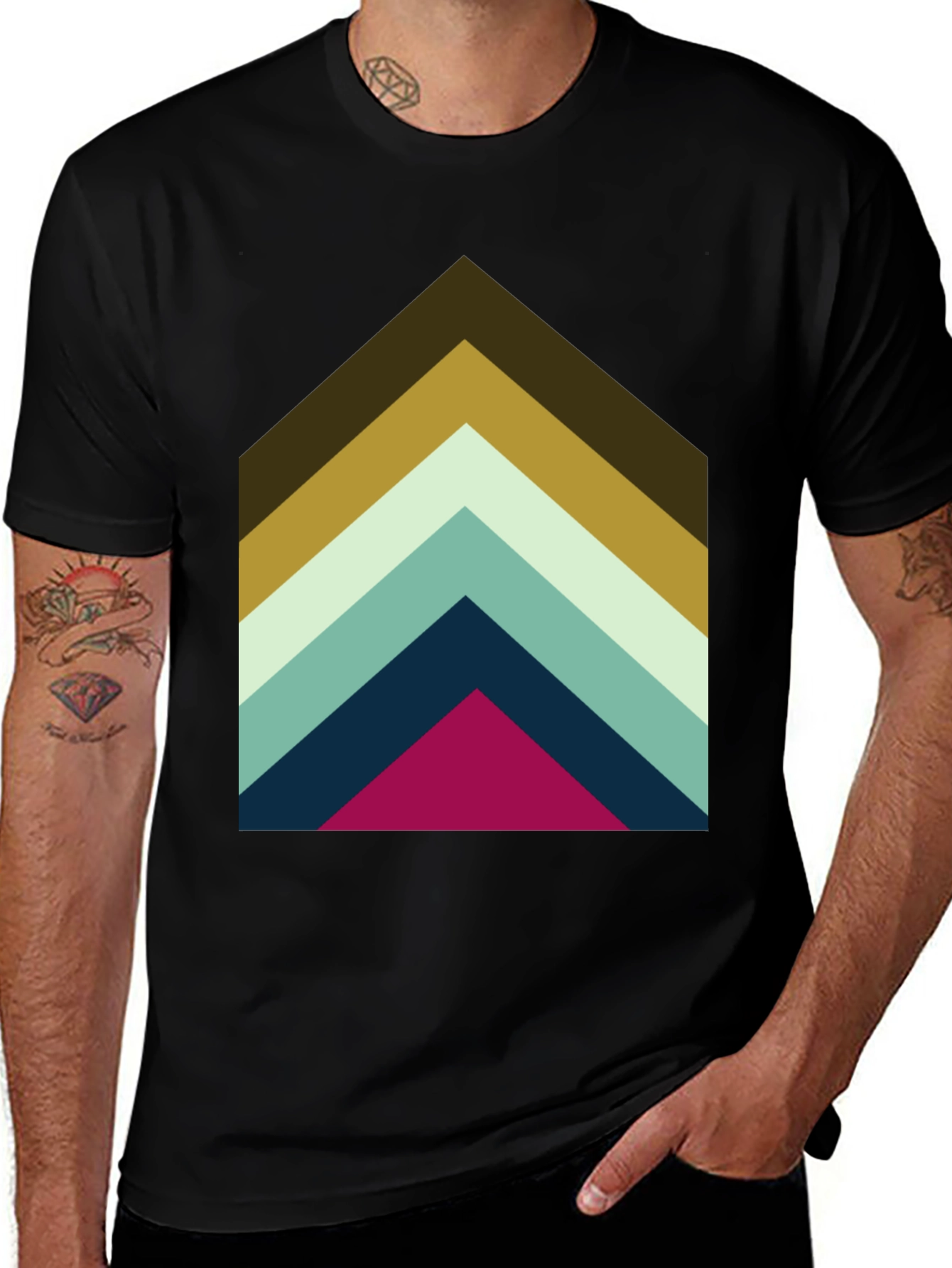 Geometric Chevron Graphic Tee - Black