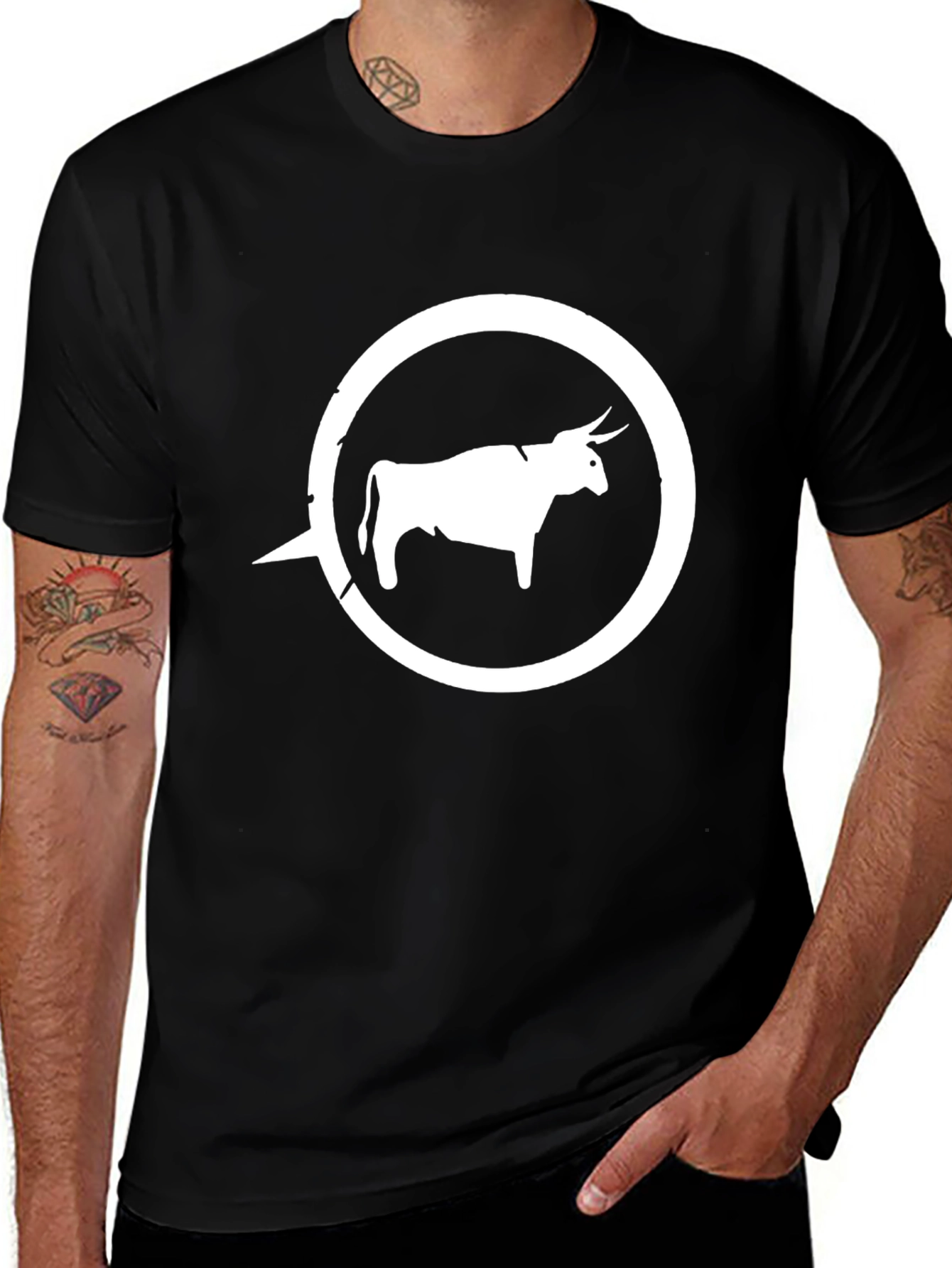 Bull Graphic Tee - Stylish Mens Black T-Shirt