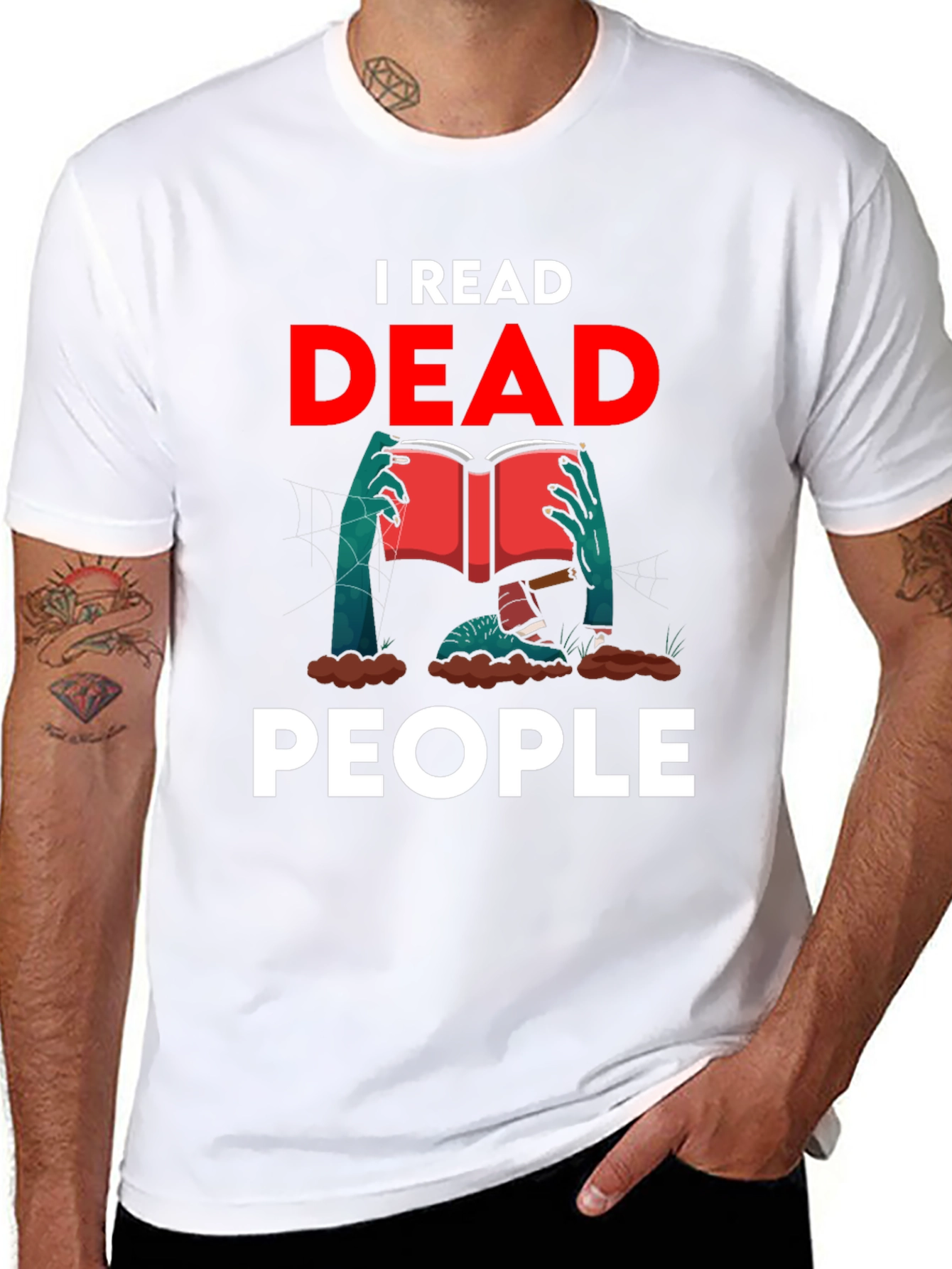 I Read Dead People Novelty Graphic T-Shirt