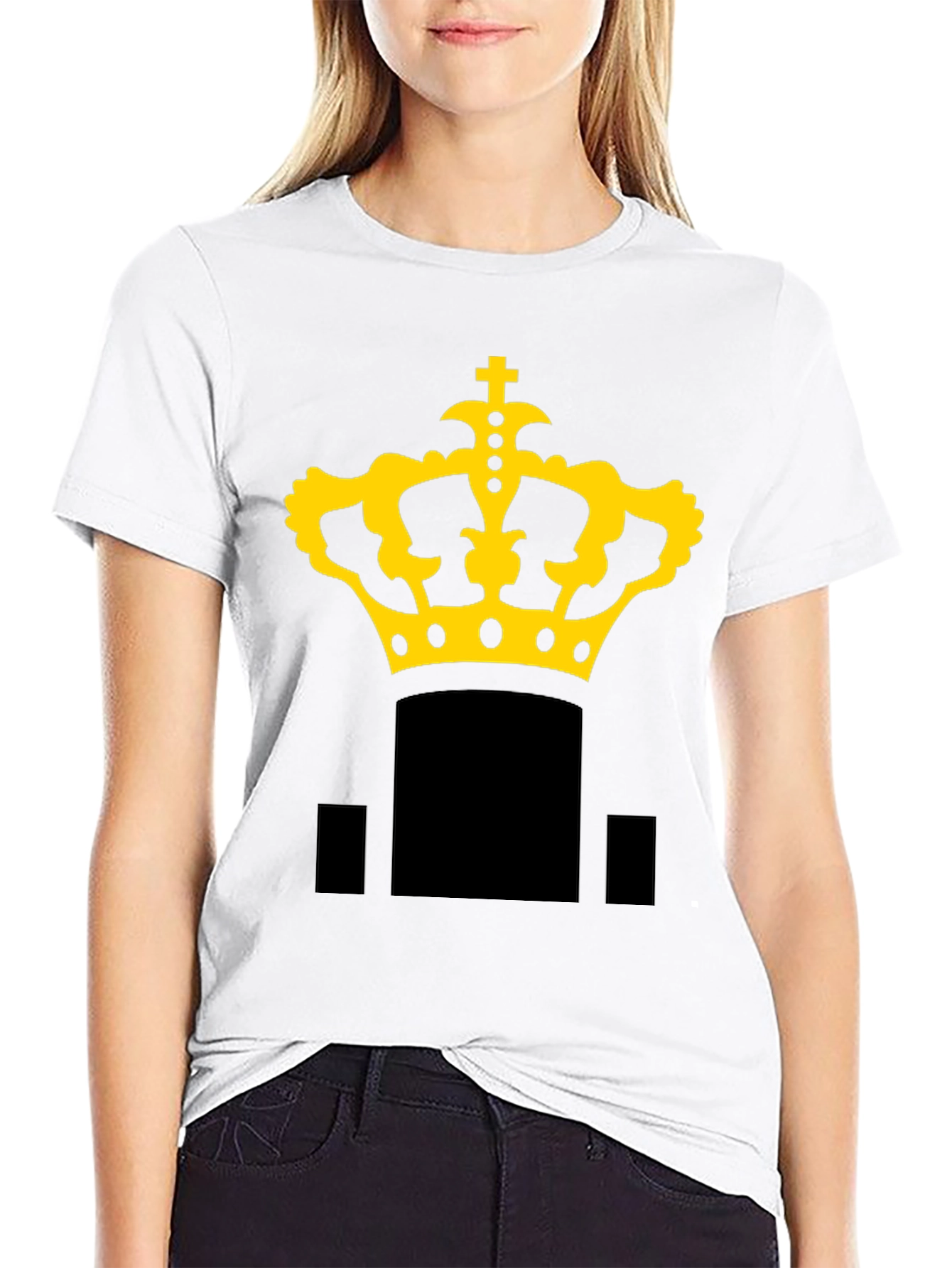 Crown Graphic Tee - Modern Fit