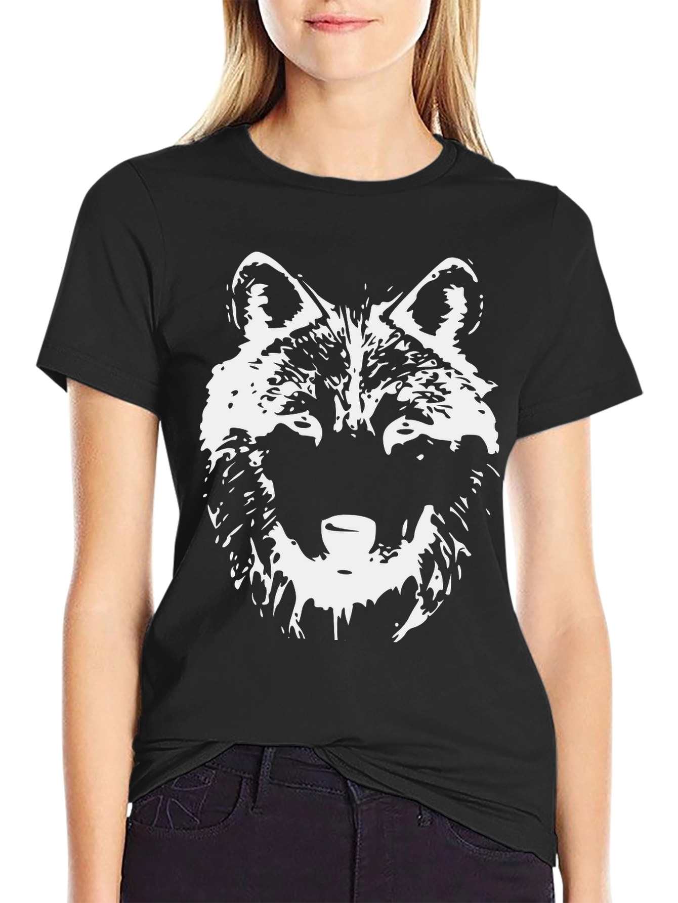 Wolf Graphic Tee - Black Crew Neck T-Shirt