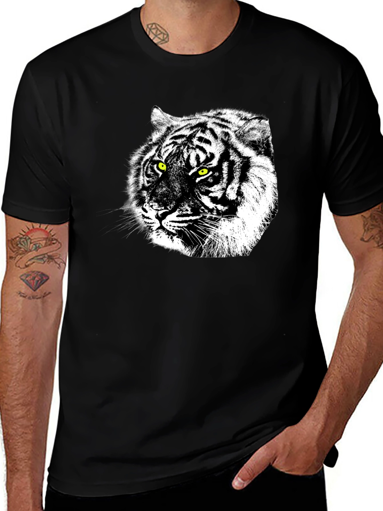 Tiger Graphic Black T-Shirt - Bold Animal Print