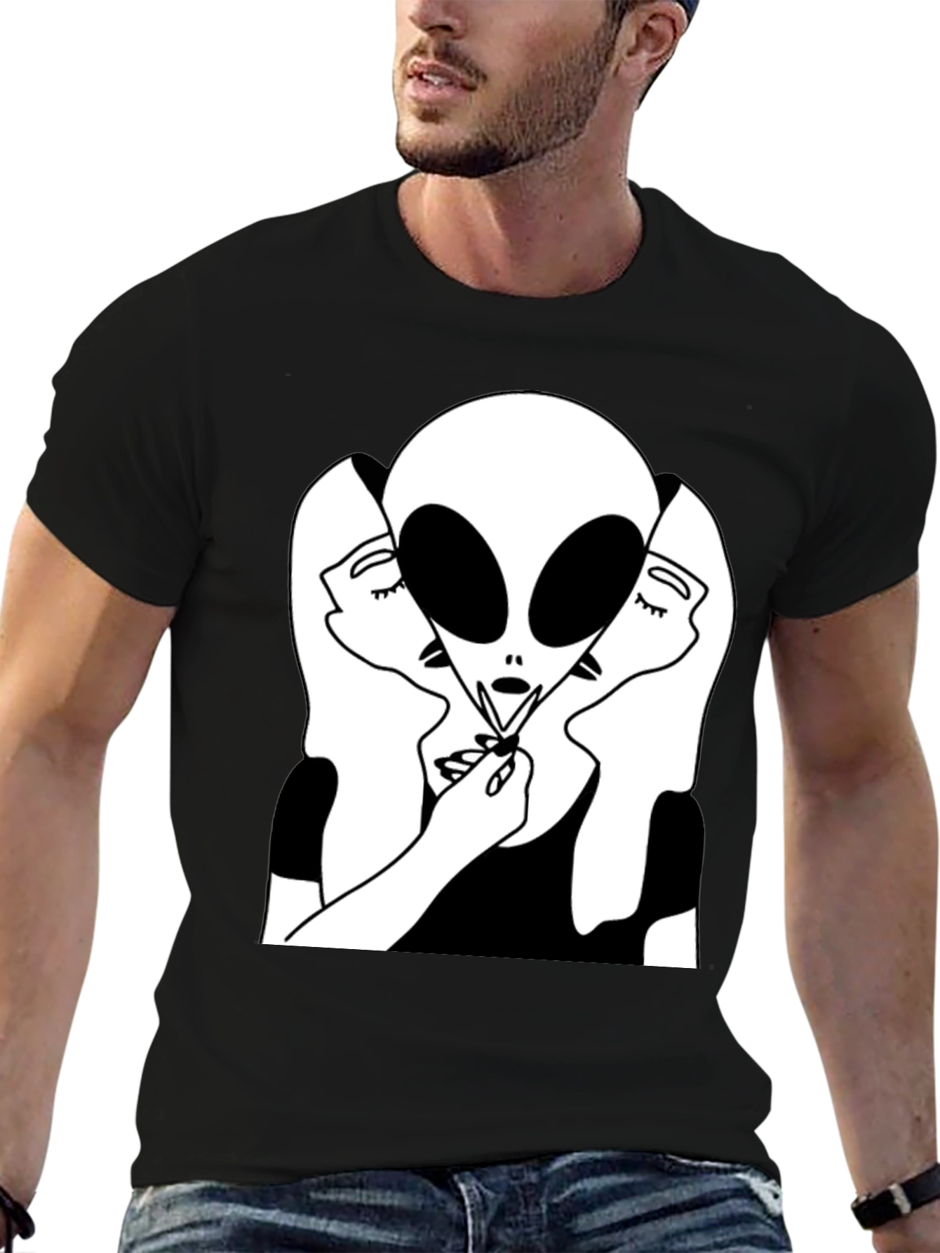 Alien Kiss Graphic Tee - Black Cotton Blend