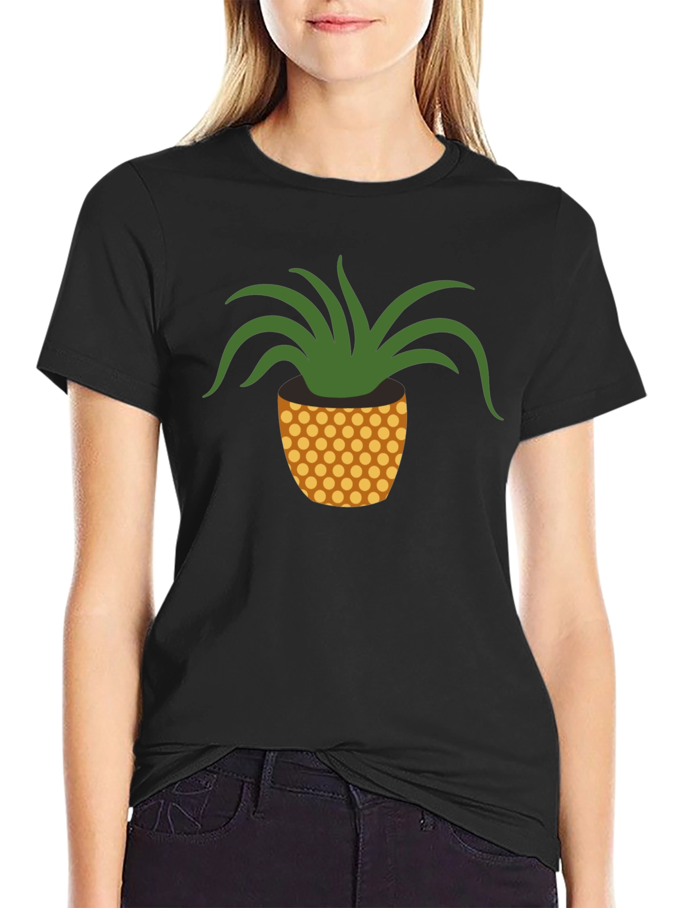 Pineapple Plant Graphic Tee - Black
