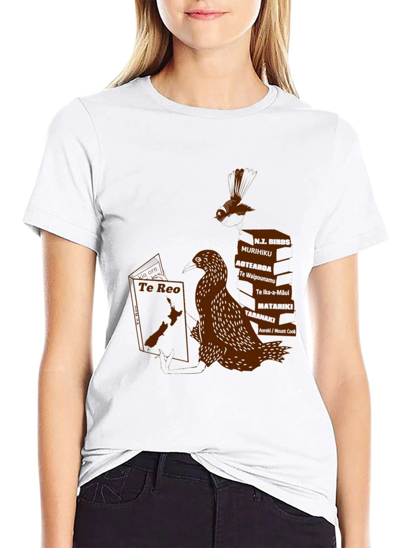 New Zealand Graphic Tee - Read Te Reo!