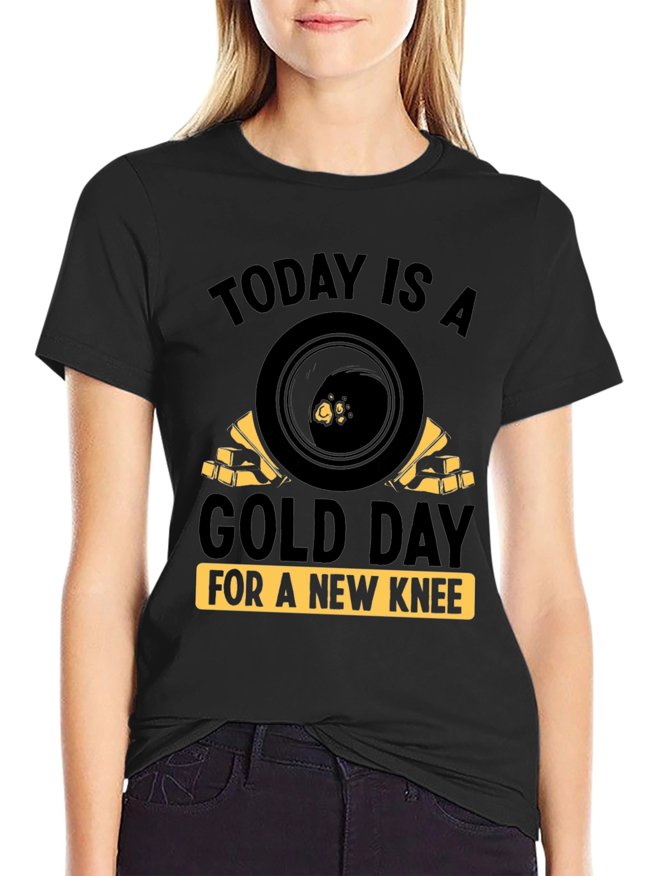 Gold Day New Knee Graphic Tee