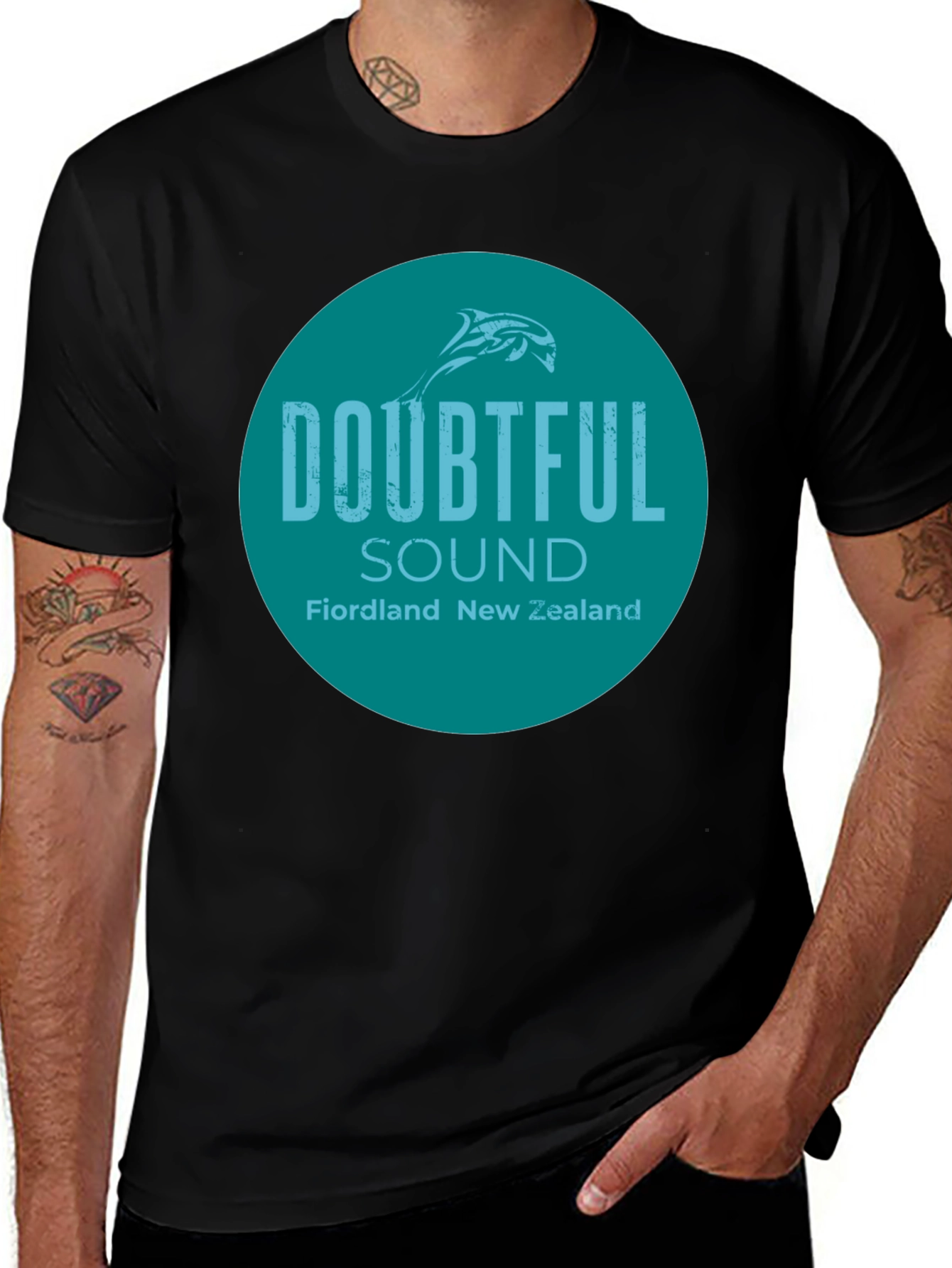 Doubtful Sound New Zealand T-Shirt - Round Graphic Tee