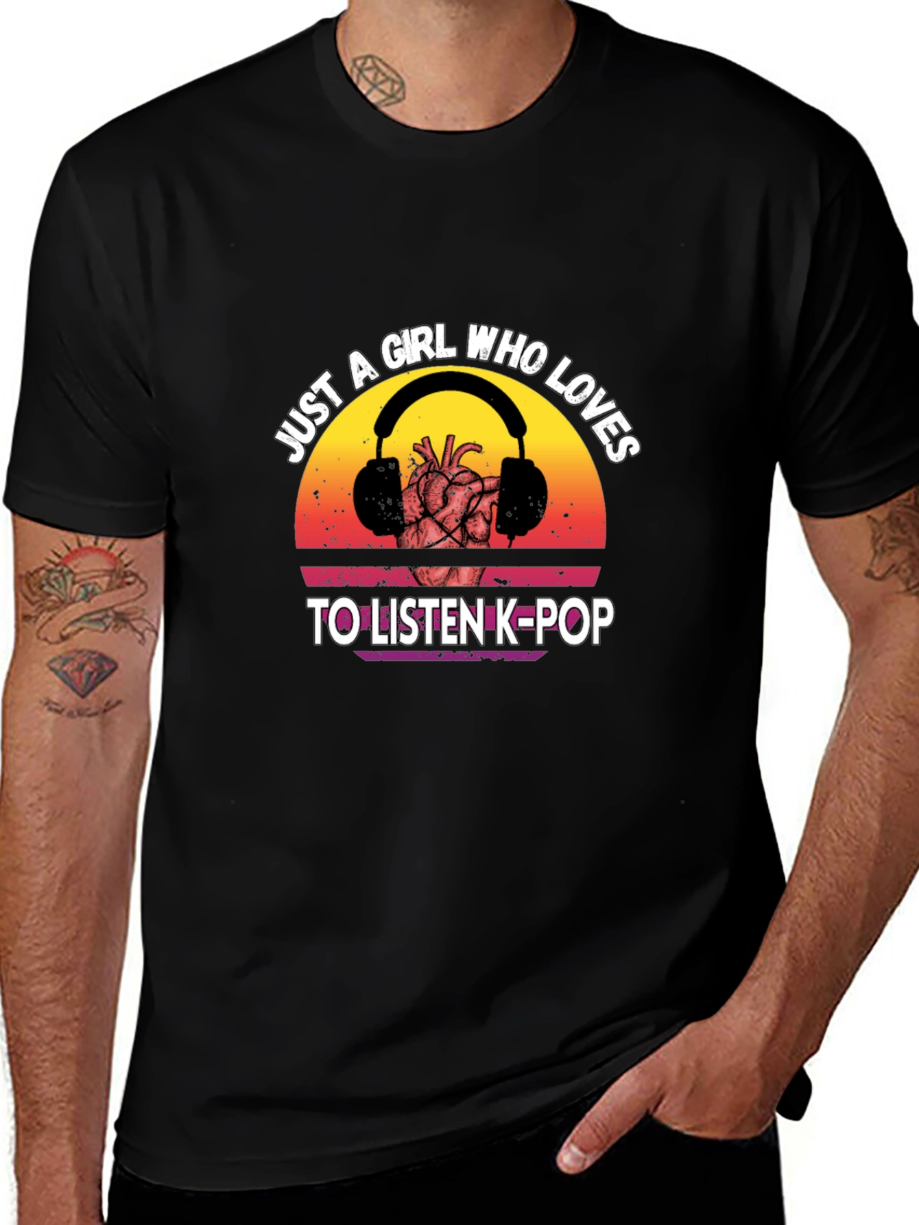 K-Pop Lovers Graphic Tee - Heart & Headphones!