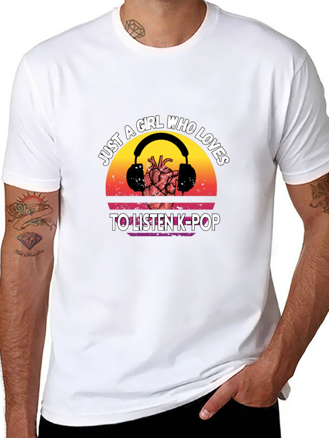 K-Pop Lovers Graphic Tee - Heart & Headphones!