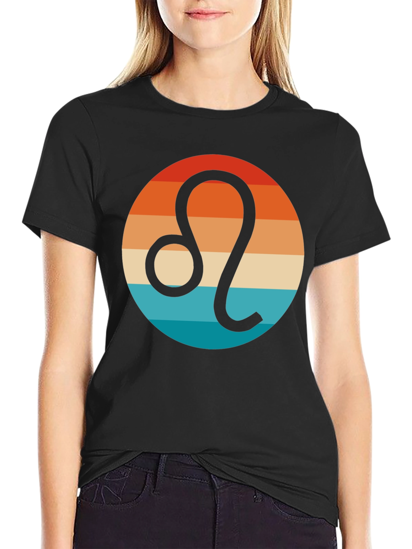 Retro Leo Zodiac T-Shirt - Stylish Astrology Tee